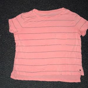 Women’s American eagle t shirt